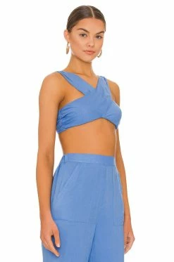 Summer 2022 Tops Kendra Top