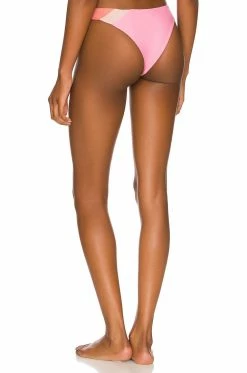 Fall 2022 Kabella Bottom Swim