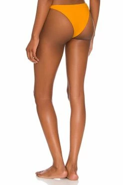 Summer 2022 Moda Bottom Swim