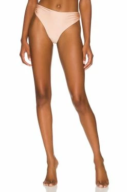 Fall 2022 Naeva Bottom