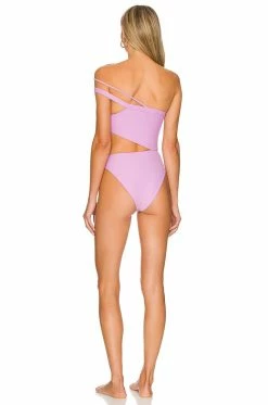 Fall 2022 Swim Alee One Piece
