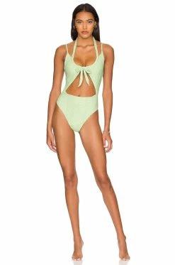 Fall 2022 Santi One Piece