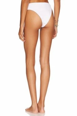 Fall 2022 Swim Anja Bottom