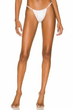 Spring 2022 Embra Bottom