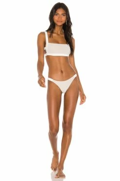 Summer 2019 Lelani Top