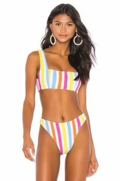 Spring 2019 Sammie Top Swim