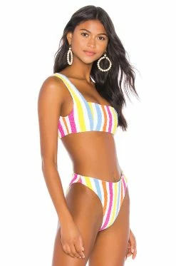 Spring 2019 Sammie Top Swim